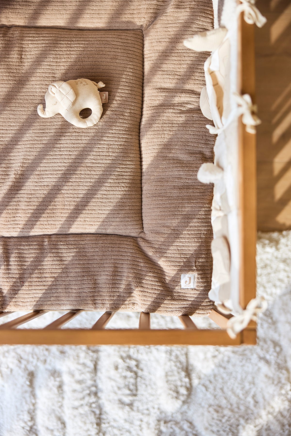Jollein Lekmatta 75x95cm Cloudy Rib Milky Coffee
