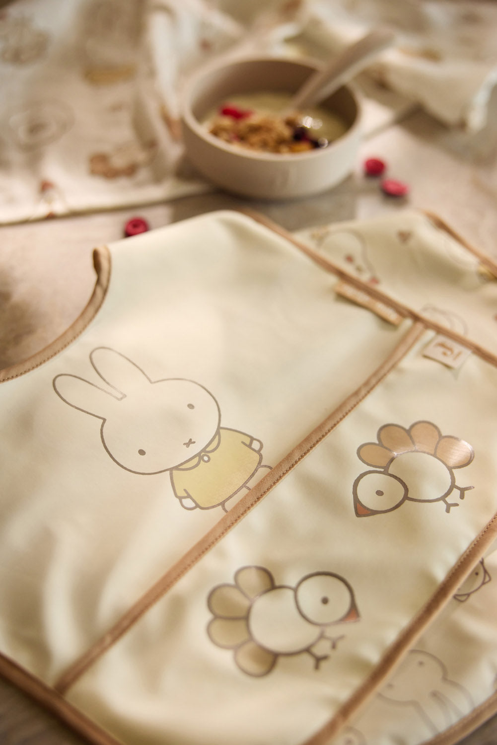 Jollein Haklapp Vattentät Miffy Family Farm (2pack)