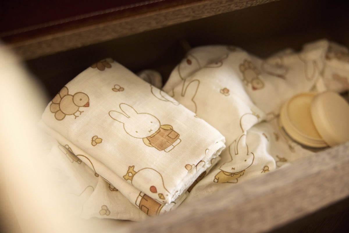 Jollein Muslinfilt 70x70cm Miffy Family Farm (3pack)