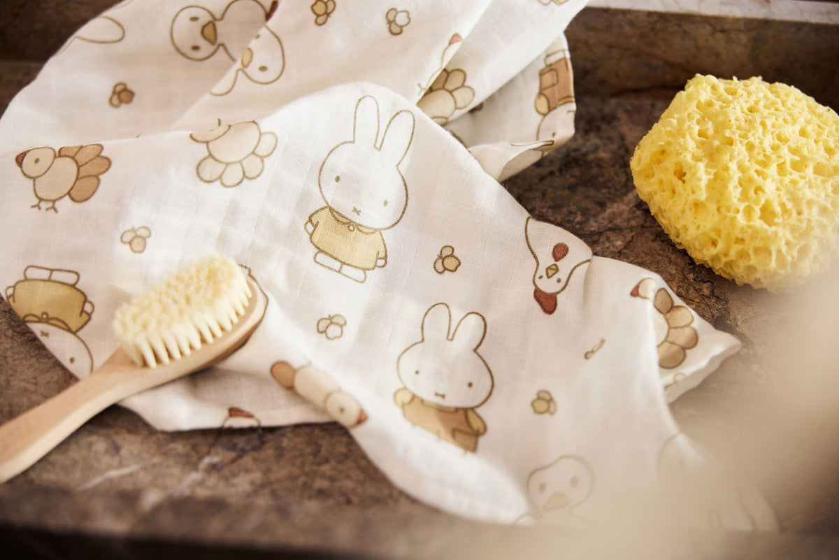 Jollein Muslinfilt 70x70cm Miffy Family Farm (3pack)